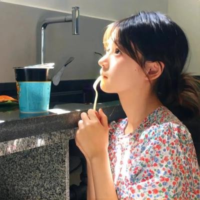 我们还在等什么快乐呢！
